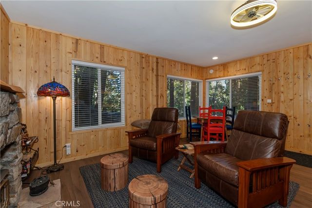 28999 Cedar Terrace, Cedar Glen, CA 92321