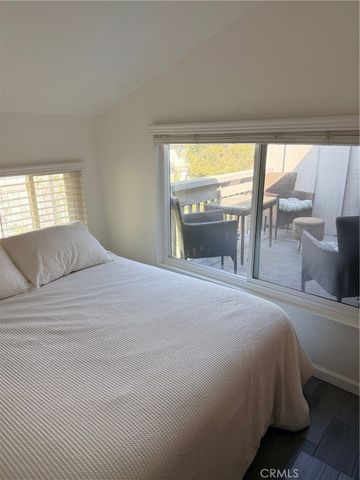 17092 Pacific Coast Hwy 204, Huntington Beach, CA 92649