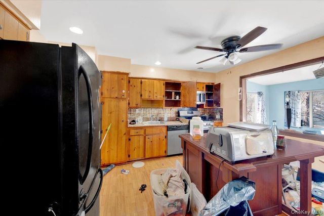 31 Allison Avenue, Newburgh, NY 12550