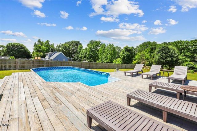 2049 Herbert Akins Road, Fuquay Varina, NC 27526