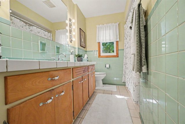 1117 W Kilgore Road, Portage, MI 49024