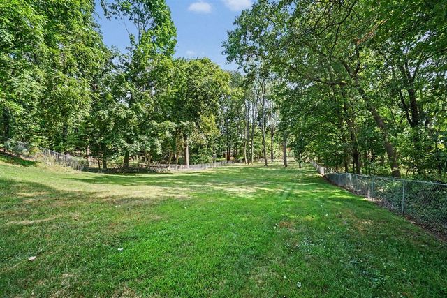 1117 W Kilgore Road, Portage, MI 49024