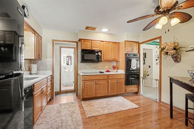 1117 W Kilgore Road, Portage, MI 49024