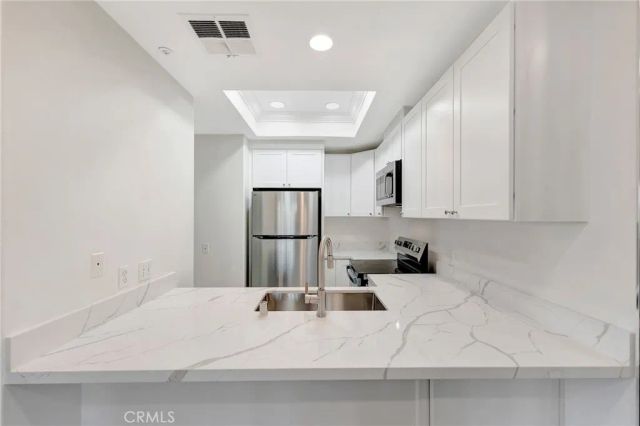 2960 Champion Way 1301, Tustin, CA 92782