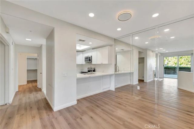 2960 Champion Way 1301, Tustin, CA 92782