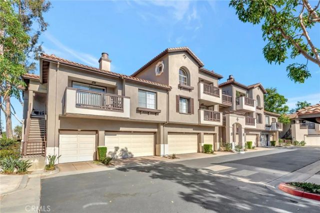 2960 Champion Way 1301, Tustin, CA 92782