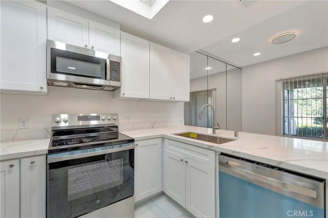 2960 Champion Way 1301, Tustin, CA 92782