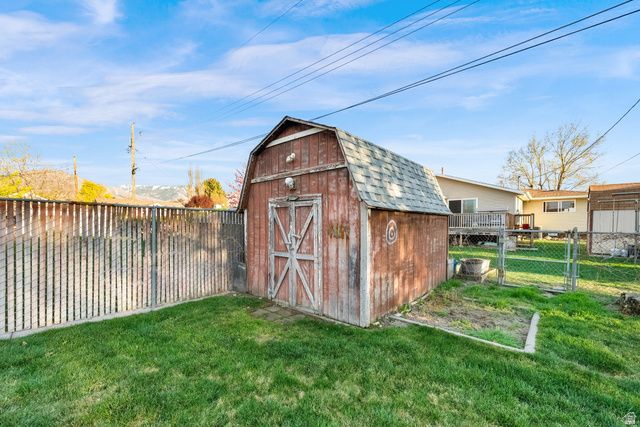 729 W 925 S, Woods Cross, UT 84087