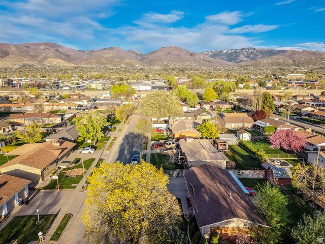 729 W 925 S, Woods Cross, UT 84087