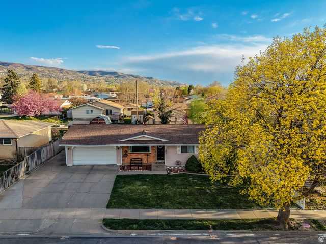 729 W 925 S, Woods Cross, UT 84087