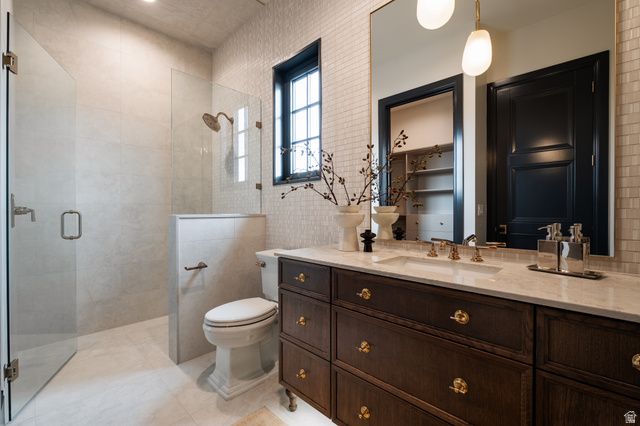 3227 E ASHBURY DR, St. George, UT 84790