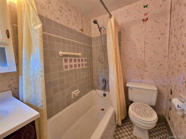 15051 Village Road 55GA, Jamaica, NY 11432