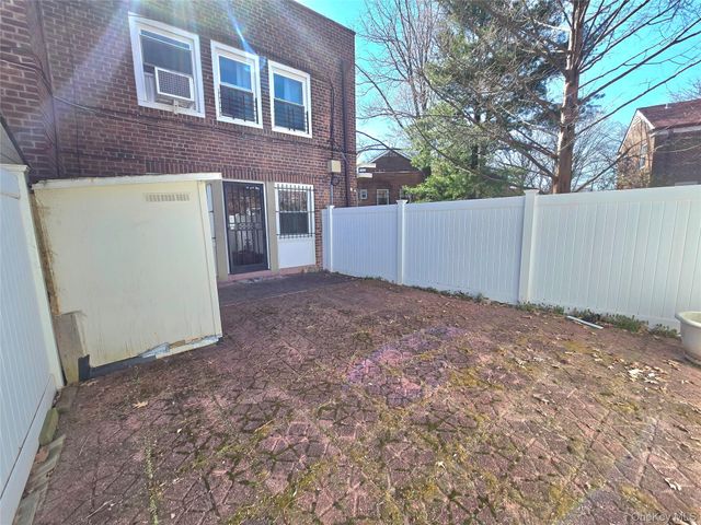 15051 Village Road 55GA, Jamaica, NY 11432