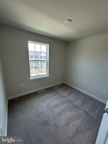 74 MORGAN'S MILL RD, Sicklerville, NJ 08081