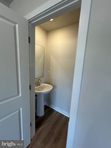 74 MORGAN'S MILL RD, Sicklerville, NJ 08081