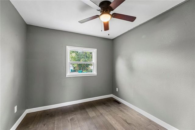 405 W Miami Street, Paola, KS 66071