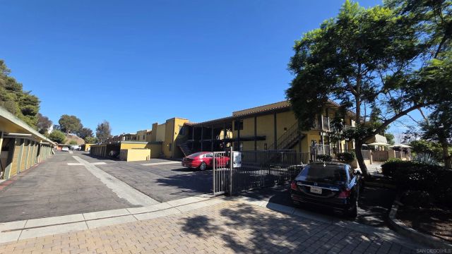 2360 Paseo De Laura 2, Oceanside, CA 92056
