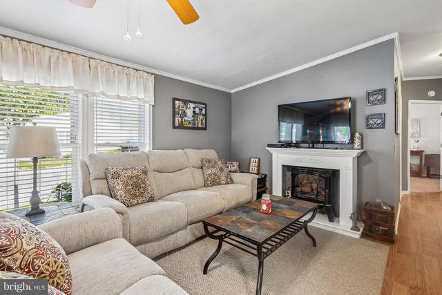422 VIRGINIA PL, Williamstown, NJ 08094