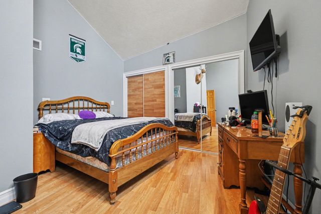 1751 Gee Drive SE, Lowell, MI 49331