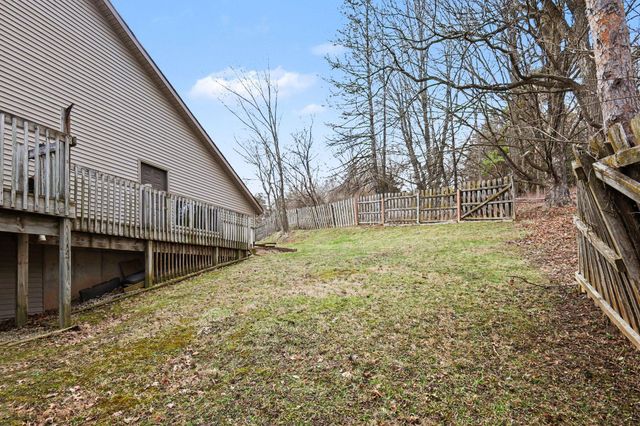 1751 Gee Drive SE, Lowell, MI 49331