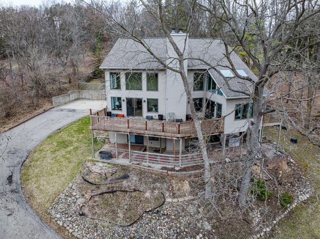 1751 Gee Drive SE, Lowell, MI 49331