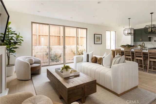 197 E Palm Street, Altadena, CA 91001