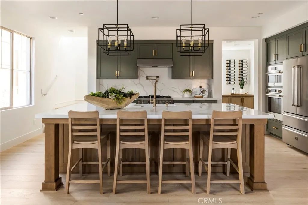 197 E Palm Street, Altadena, CA 91001