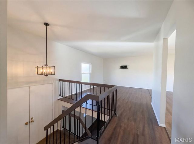 27 Glenna Drive, St Peters, MO 63376