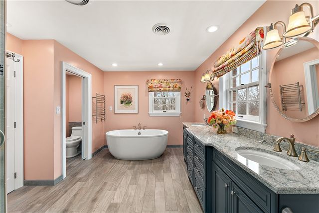 504 Hillside Dr, Sewickley Heights, PA 15143
