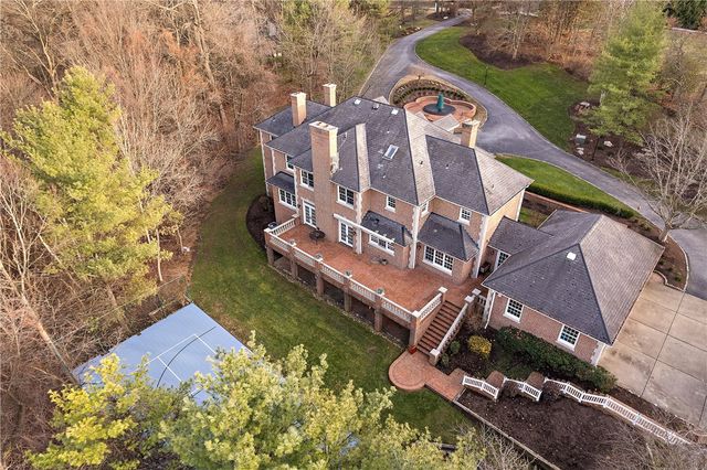 504 Hillside Dr, Sewickley Heights, PA 15143