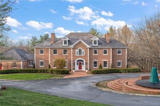 504 Hillside Dr, Sewickley Heights, PA 15143