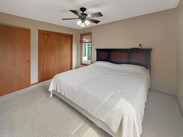 802 Crestview Drive, Traer, IA 50675