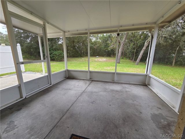 3052 W Iva Drive, Dunnellon, FL 34433