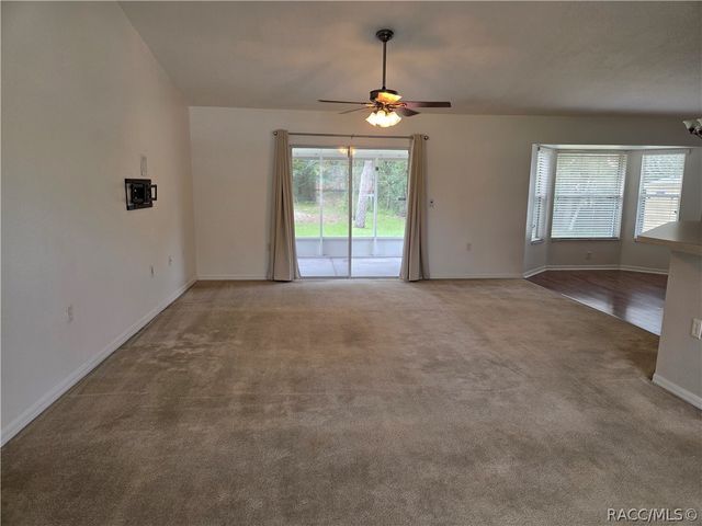 3052 W Iva Drive, Dunnellon, FL 34433