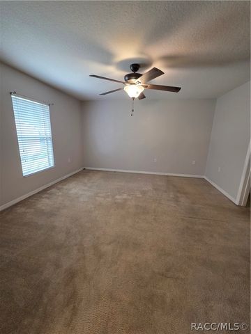 3052 W Iva Drive, Dunnellon, FL 34433