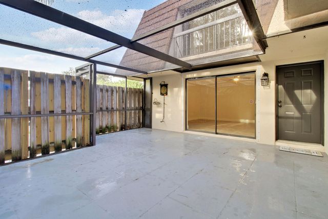825 CENTER Street 5A, Jupiter, FL 33458