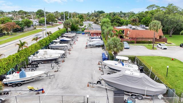 825 CENTER Street 5A, Jupiter, FL 33458