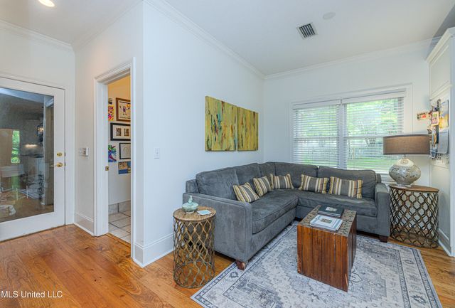 102 Westfield Road, Ridgeland, MS 39157
