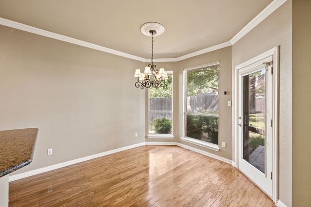3316 Lexington Avenue, Grapevine, TX 76051