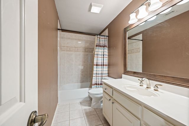 3316 Lexington Avenue, Grapevine, TX 76051
