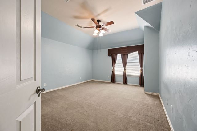 3316 Lexington Avenue, Grapevine, TX 76051
