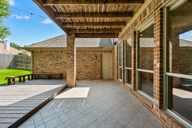 3316 Lexington Avenue, Grapevine, TX 76051
