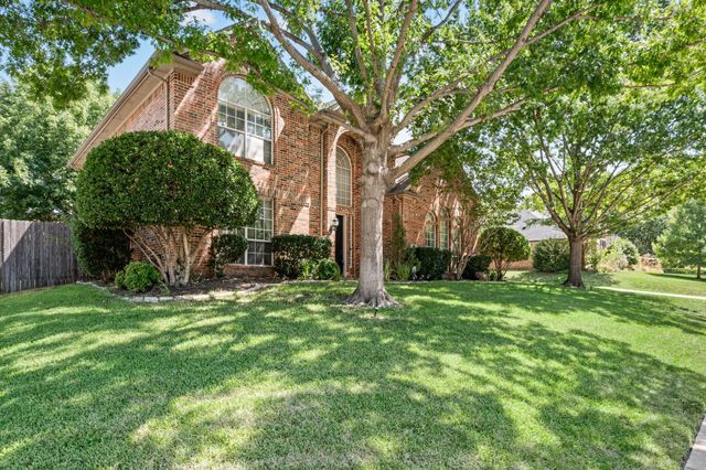 3316 Lexington Avenue, Grapevine, TX 76051