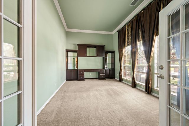 3316 Lexington Avenue, Grapevine, TX 76051