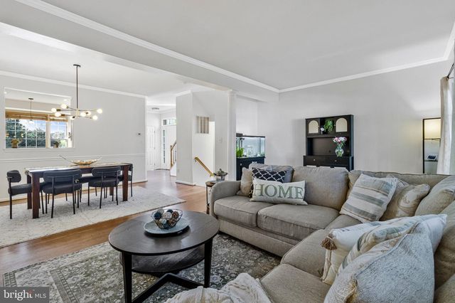 5613 BROOKLAND CT, Alexandria, VA 22310