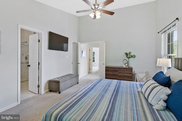 5613 BROOKLAND CT, Alexandria, VA 22310