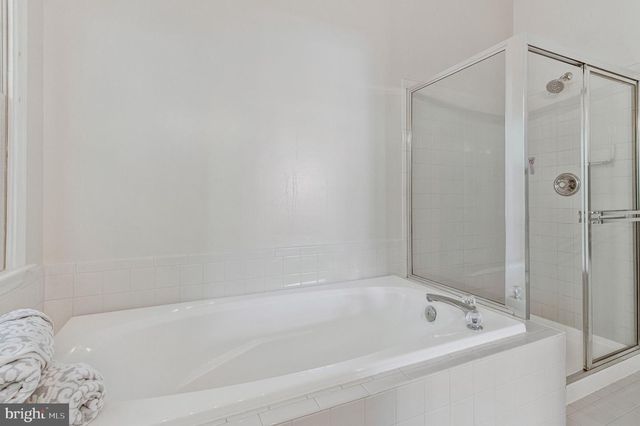 5613 BROOKLAND CT, Alexandria, VA 22310