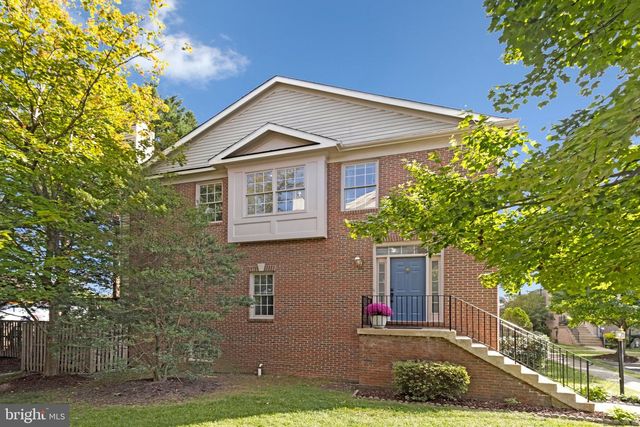 5613 BROOKLAND CT, Alexandria, VA 22310