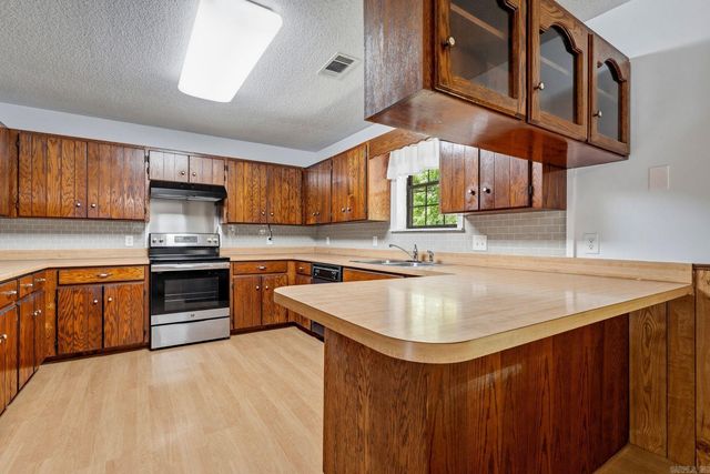 212 Veranda Trail, Pearcy, AR 71964