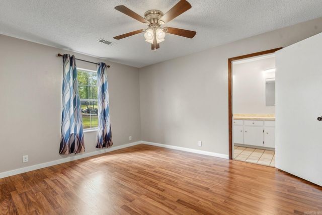 212 Veranda Trail, Pearcy, AR 71964